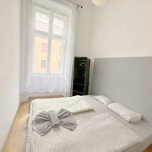https://synagouge-astoria-central-residence.inbudapesthotels.com